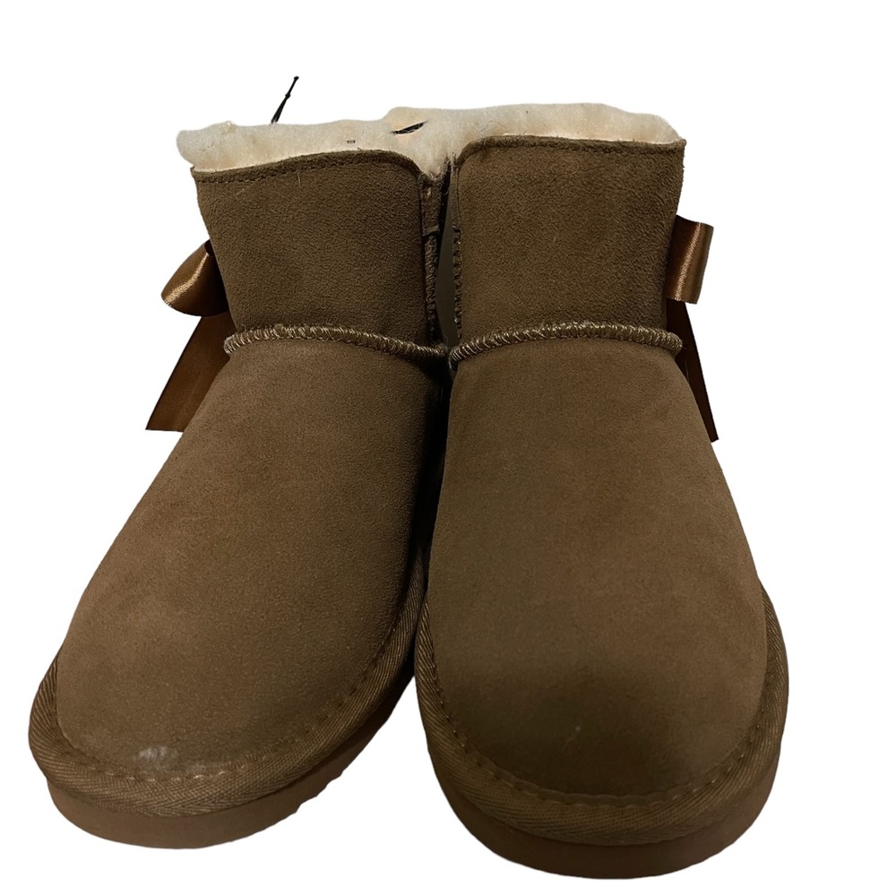 Bear Paw Women’s Boots - Picture 3 of 8